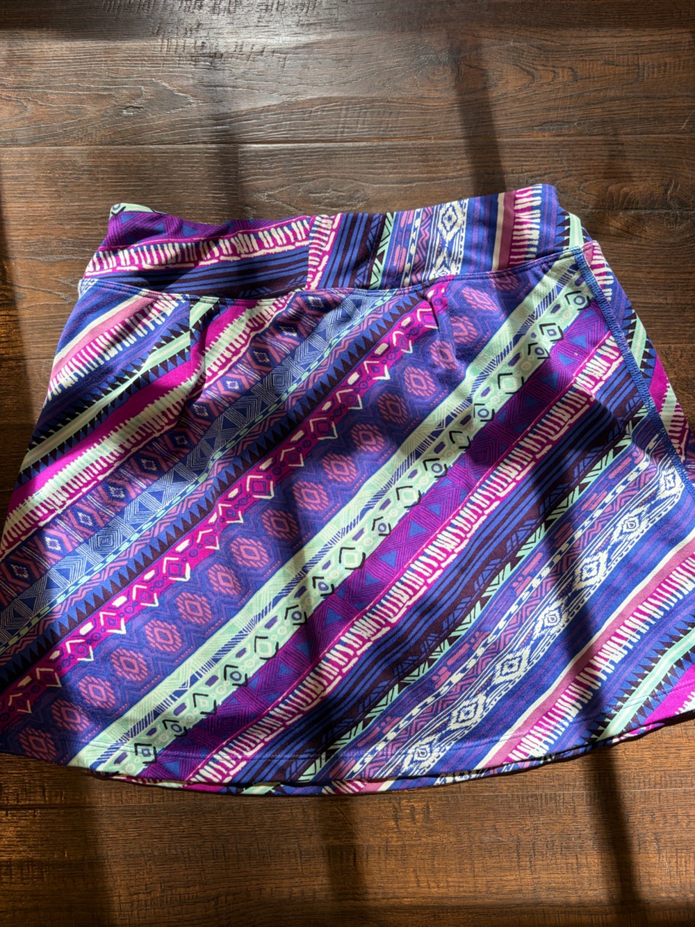 Title Nine Purple and Teal Printed Active skort
